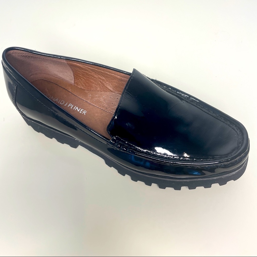 DONALD J PLIMER BLACK PATTEN LEATHER ELLEN LOAFER